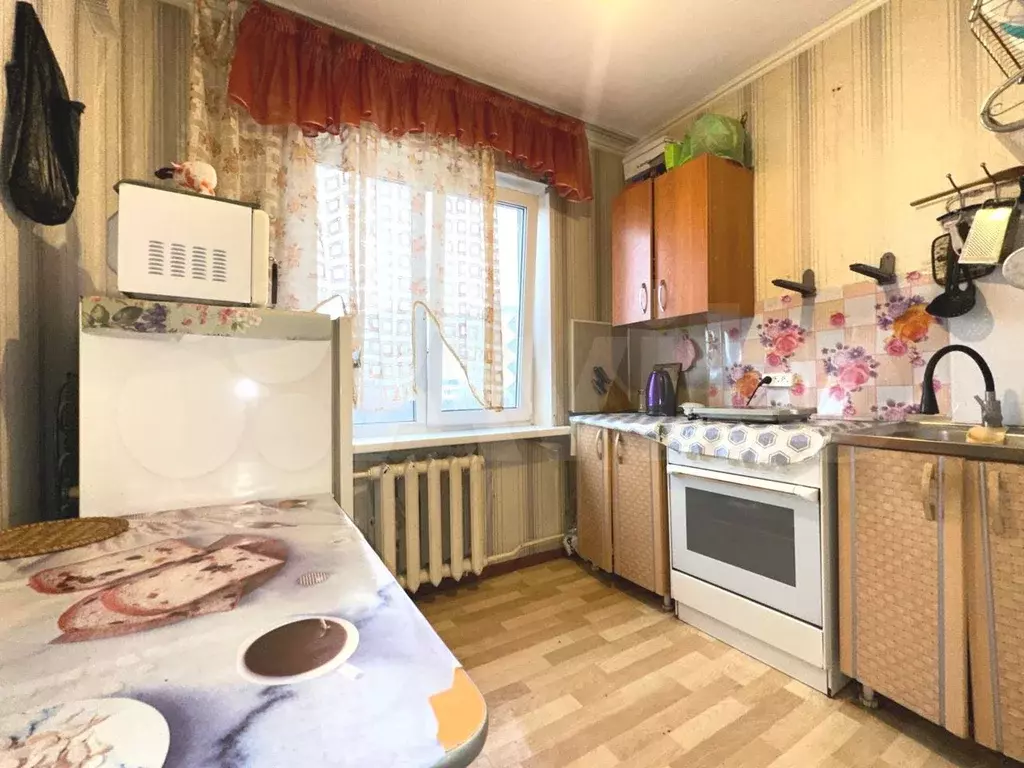 3-к. квартира, 60м, 5/5эт. - Фото 0