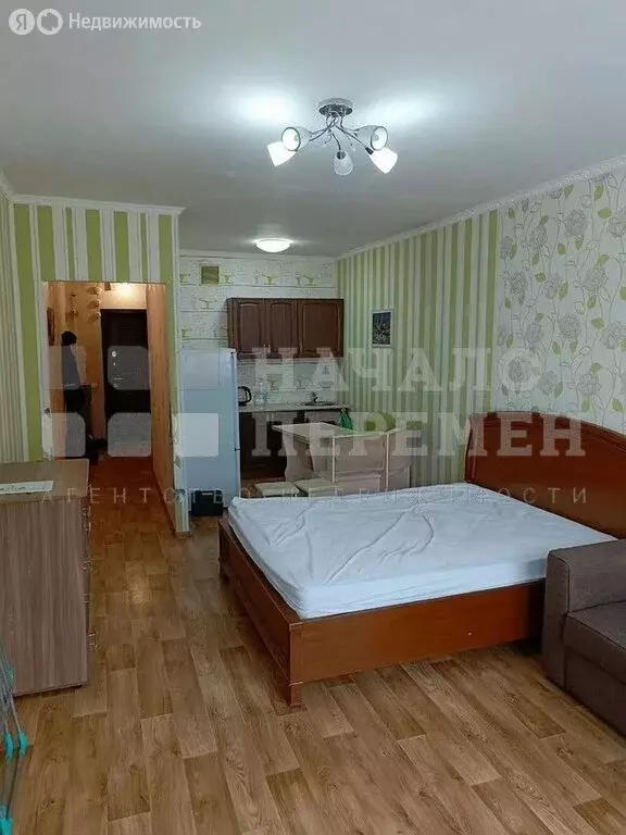 Квартира-студия: Новосибирск, улица Есенина, 12/2 (35 м) - Фото 1