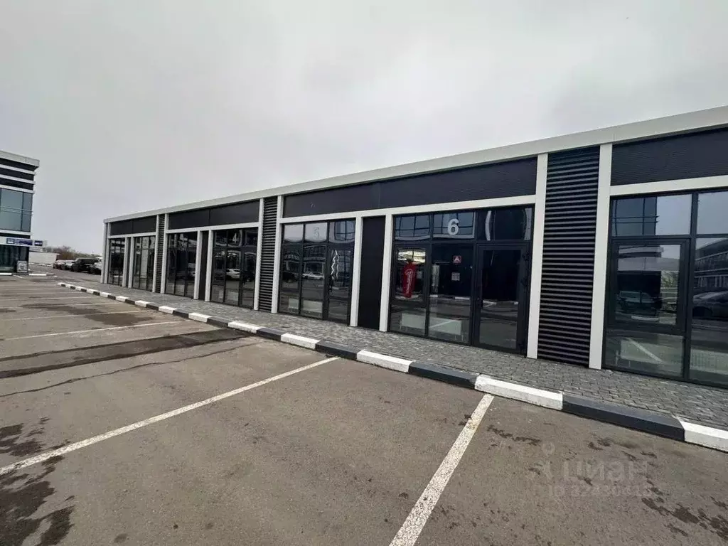 Помещение свободного назначения в Татарстан, Набережные Челны ул. 40 ... - Фото 1