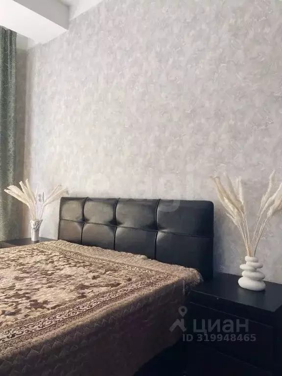 1-к кв. Приморский край, Владивосток Седанка мкр, ул. Глинки, 26 (48.4 ... - Фото 0