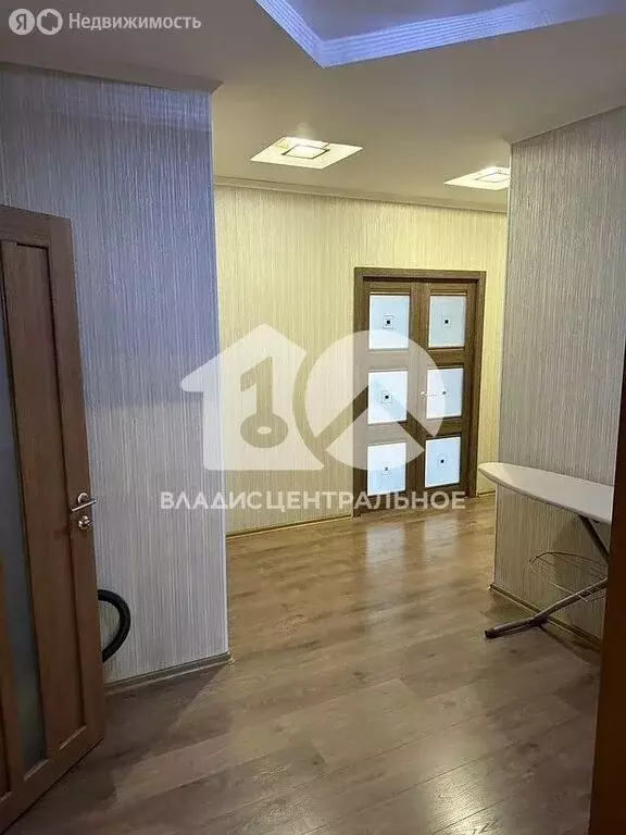 3-комнатная квартира: Бердск, улица Олега Кошевого, 6 (90.2 м) - Фото 0