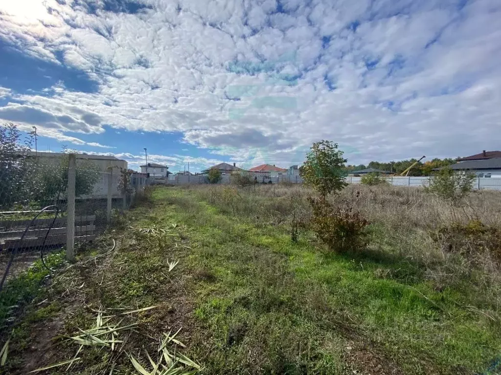 Участок в Крым, Симферопольский район, Перовское с/пос, Дубки 2 массив ... - Фото 1