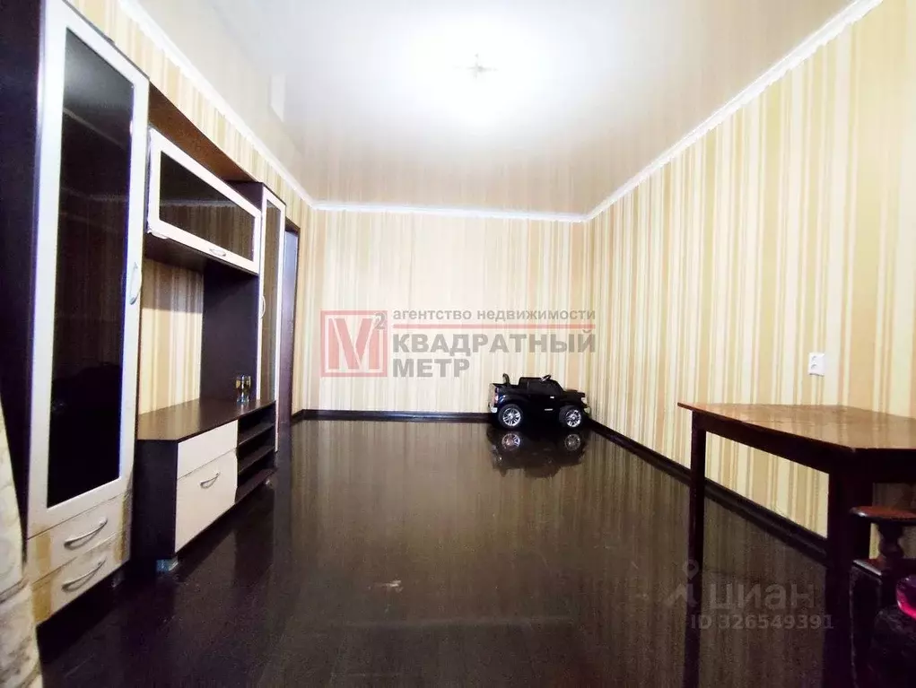 1-к кв. Белгородская область, Старый Оскол Макаренко мкр, 38 (37.0 м) - Фото 1