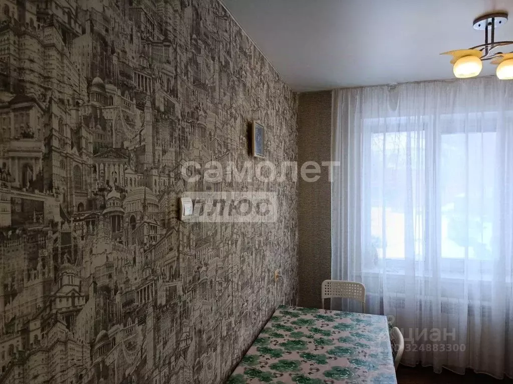 3-к кв. Курганская область, Курган Заозерный жилрайон, 5-й мкр, 3 ... - Фото 2