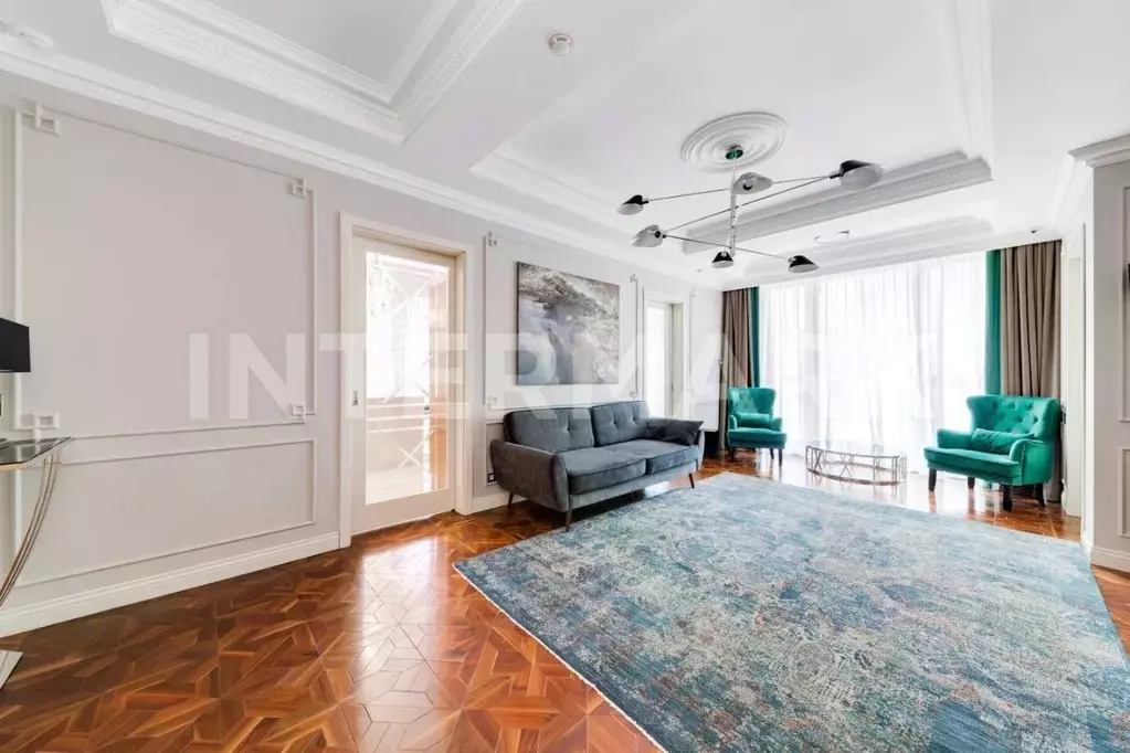 6-к кв. Москва ул. Сергея Макеева, 9к2 (242.0 м) - Фото 1