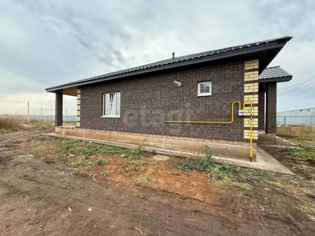 Дом в Оренбургская область, Оренбургский район, Сергиевский сельсовет, ... - Фото 2