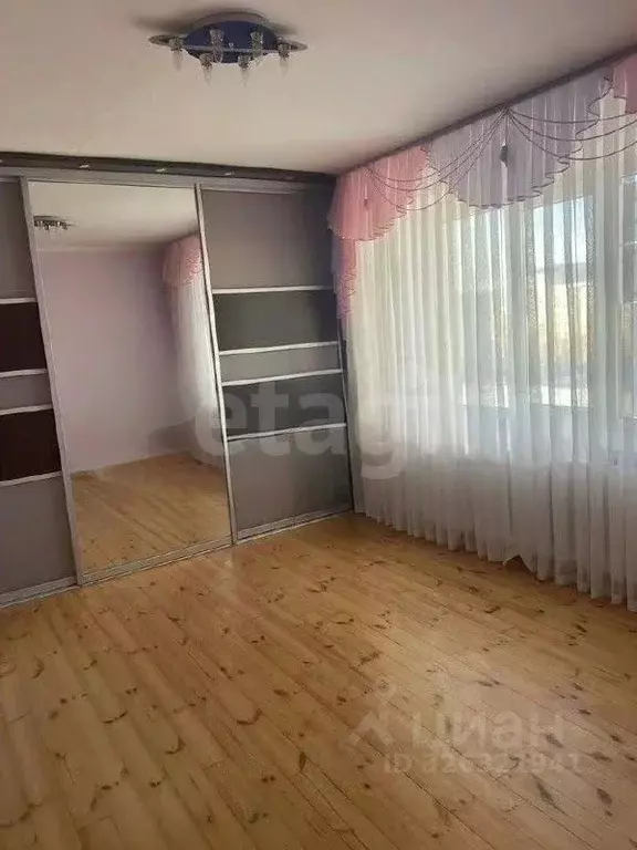 4-к кв. Тюменская область, Тюмень ул. Пермякова, 48/2 (104.5 м) - Фото 1