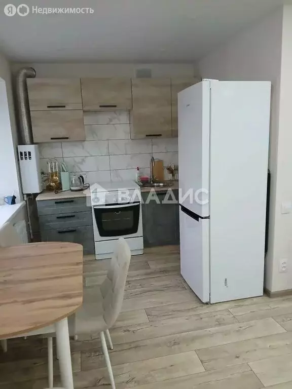 2-комнатная квартира: Ковров, улица МОПРа, 26 (43 м) - Фото 1