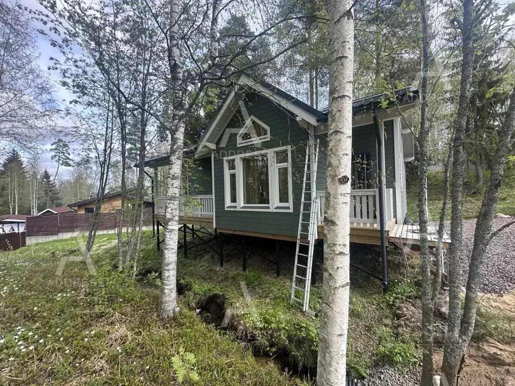 Дом в Ленинградская область, Выборгский район, Полянское с/пос, ... - Фото 0