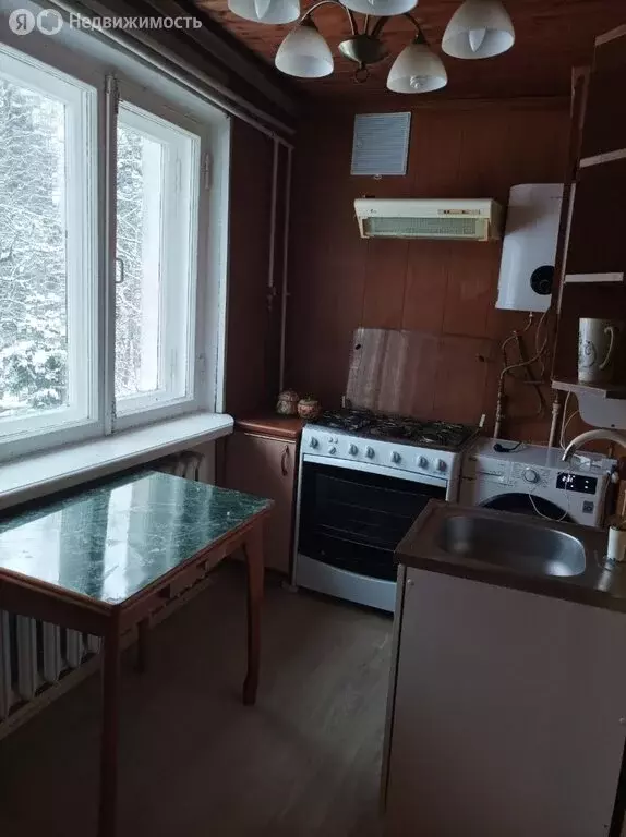 2-комнатная квартира: Серпухов, Школьная улица, 3 (41 м) - Фото 1