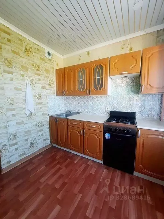 3-к кв. Ленинградская область, Сланцы ул. Шахтерской Славы, 10 (71.0 ... - Фото 2