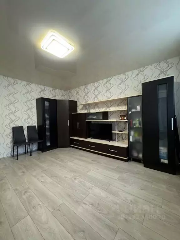 2-к кв. Кировская область, Киров ул. Свердлова, 9 (36.8 м) - Фото 1