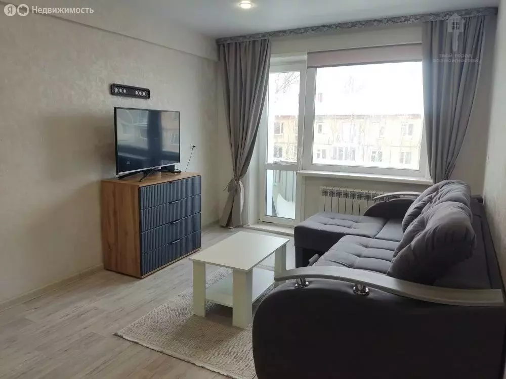 2-комнатная квартира: Омск, 21-я Амурская улица, 3А (44.4 м) - Фото 1