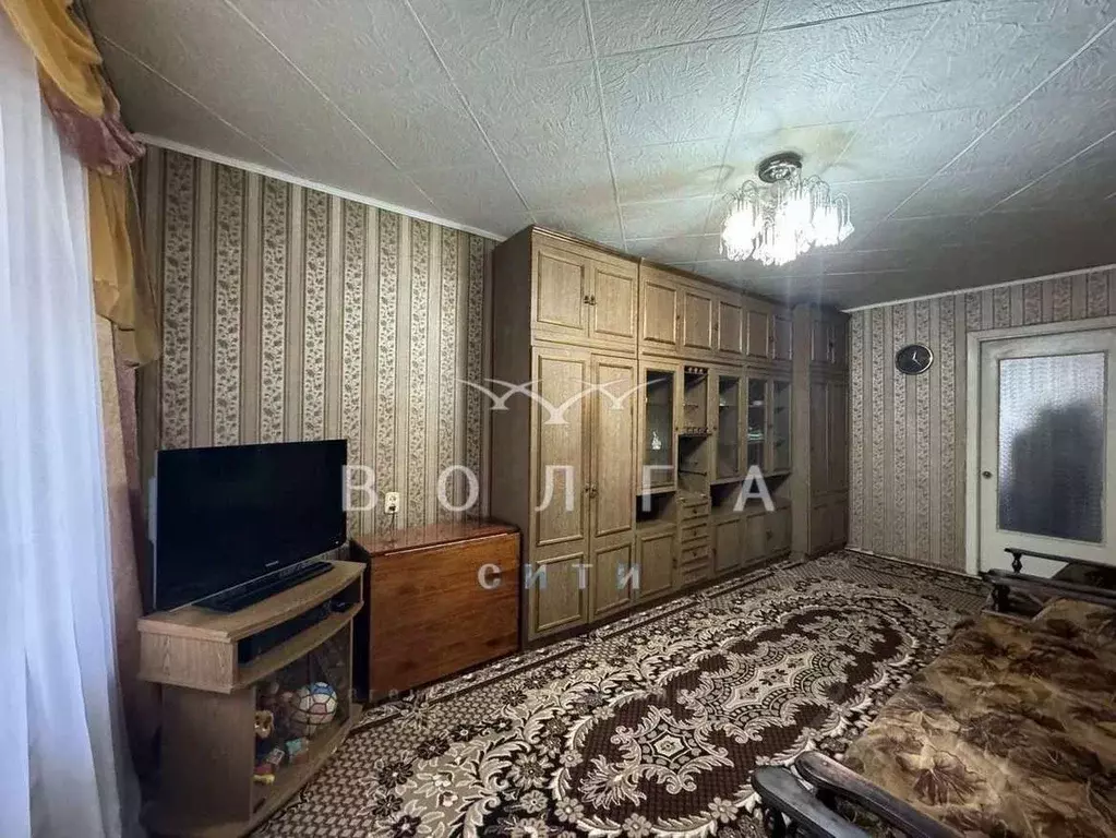 3-к кв. Волгоградская область, Волгоград ул. Мясникова, 16 (58.5 м) - Фото 0