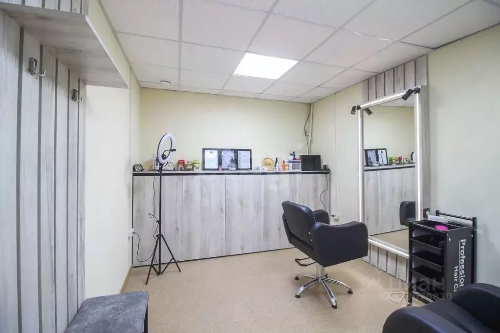 Офис в Алтайский край, Барнаул ул. 80-й Гвардейской Дивизии, 68 (11 м) - Фото 1