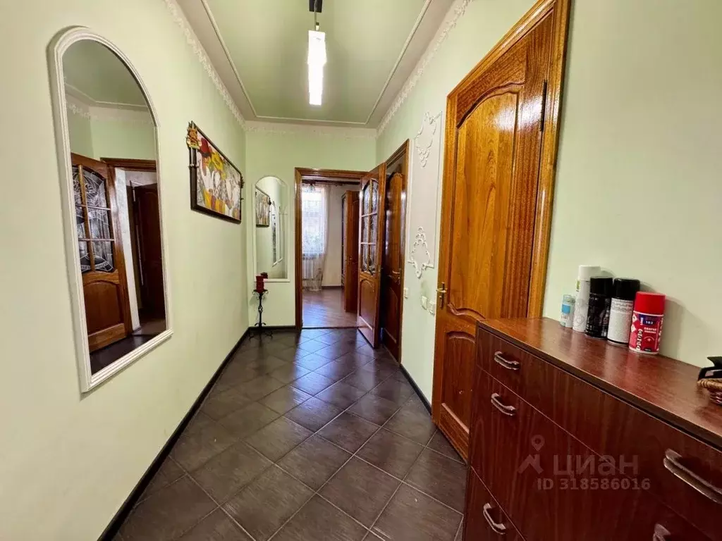 3-к кв. Орловская область, Орел ул. Гуртьева, 27 (210.0 м) - Фото 2