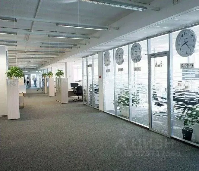 Офис в Санкт-Петербург Внуковская ул., 2 (16700 м) - Фото 1