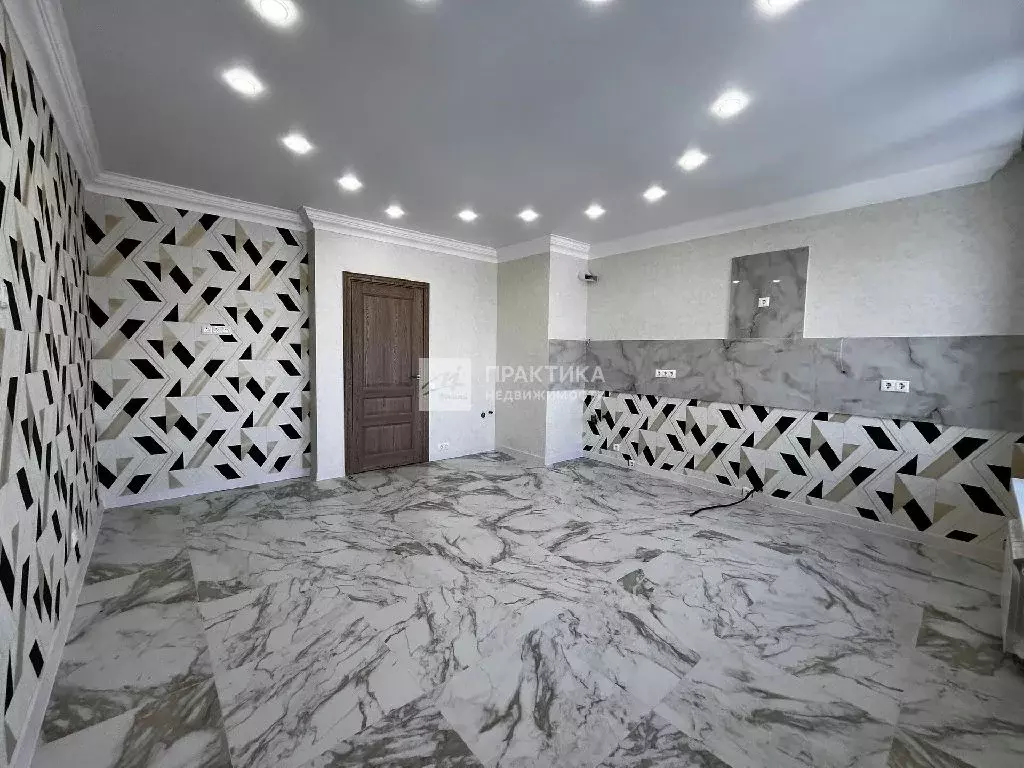 Продается 3-комнатная квартира - Фото 1