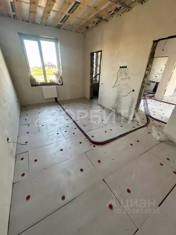 Дом в Тюменская область, Тюменский муниципальный округ, с. Каменка  ... - Фото 2