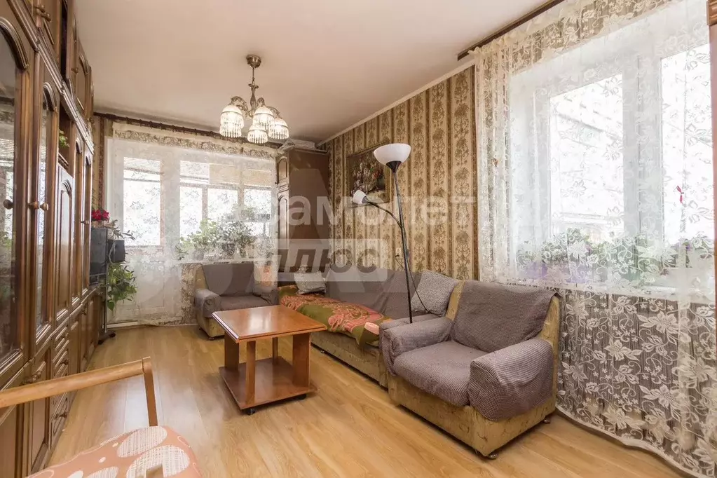 3-к. квартира, 57,6 м, 8/9 эт. - Фото 0