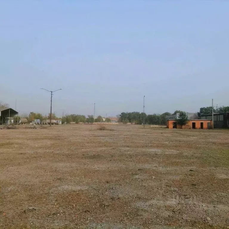 Помещение свободного назначения в Ставропольский край, с. Грачевка  ... - Фото 0