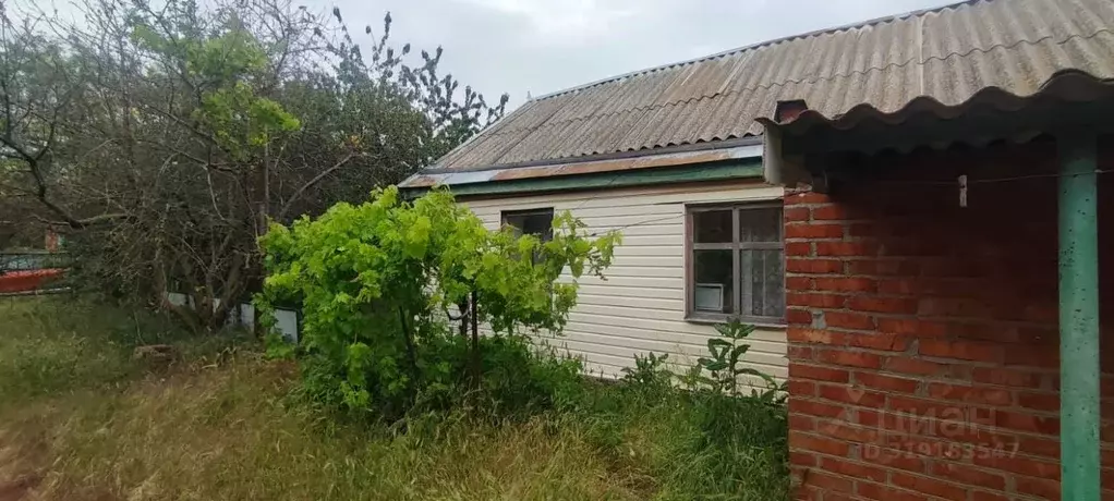 Дом в Краснодарский край, Щербиновский район, с. Глафировка ул. Ленина ... - Фото 1