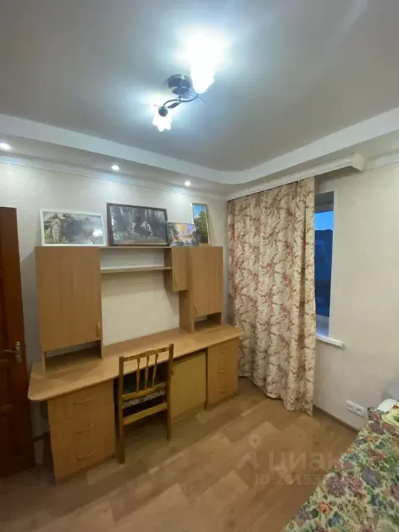 Комната Белгородская область, Белгород ул. Губкина, 47 - Фото 1
