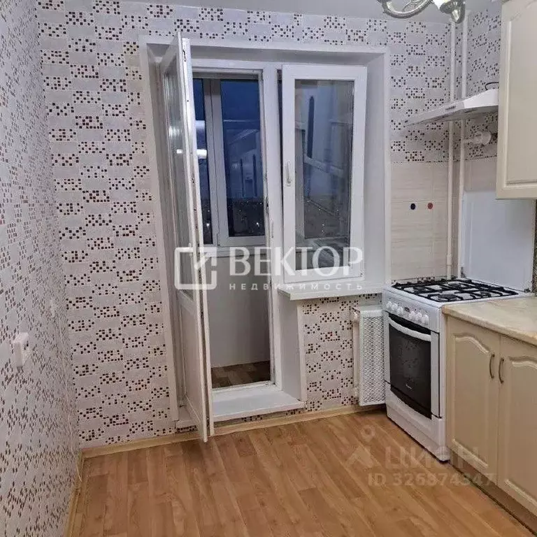 3-к кв. Ивановская область, Иваново Революционная ул., 30 (65.1 м) - Фото 2