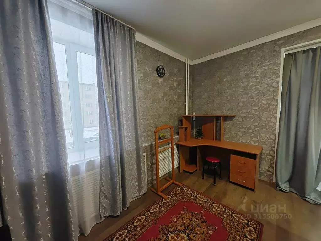 Студия Свердловская область, Екатеринбург ул. Малышева, 129 (16.7 м) - Фото 1