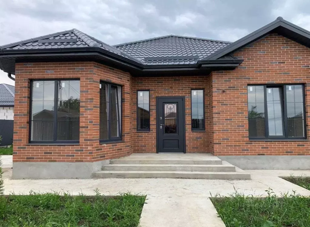 Дом в Ростовская область, Аксайский район, Щепкинское с/пос, пос. ... - Фото 1