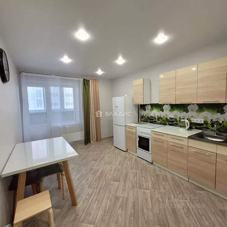 2-к кв. Владимирская область, Владимир просп. Строителей, 9к4 (64.0 м) - Фото 1