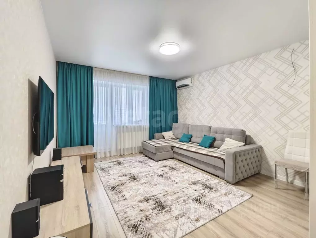2-к кв. Тюменская область, Тюмень ул. Дружбы, 73к5 (63.2 м) - Фото 1