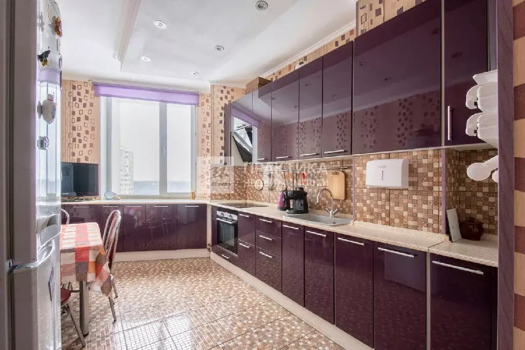 Продается 2-комнатная квартира - Фото 1