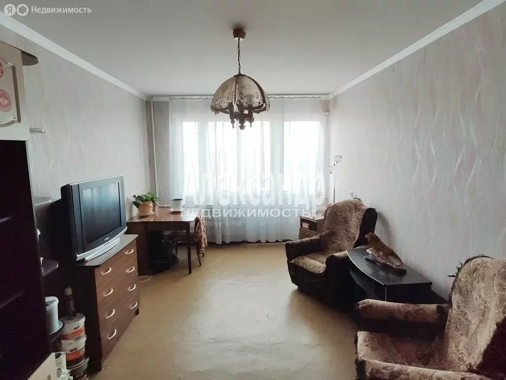 3-комнатная квартира: городской посёлок Приладожский, 3 (58.7 м) - Фото 0