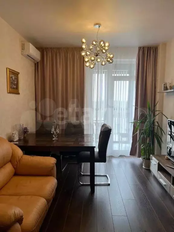 1-к. квартира, 42 м, 7/14 эт. - Фото 1