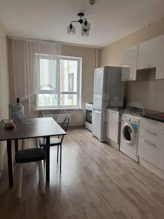 2-к. квартира, 60 м, 4/9 эт. - Фото 0
