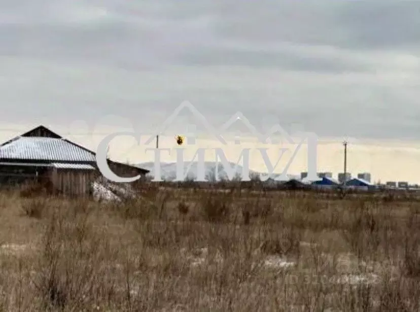 Участок в Хакасия, Усть-Абаканский район, с. Калинино Зеленая ул., 65 ... - Фото 0