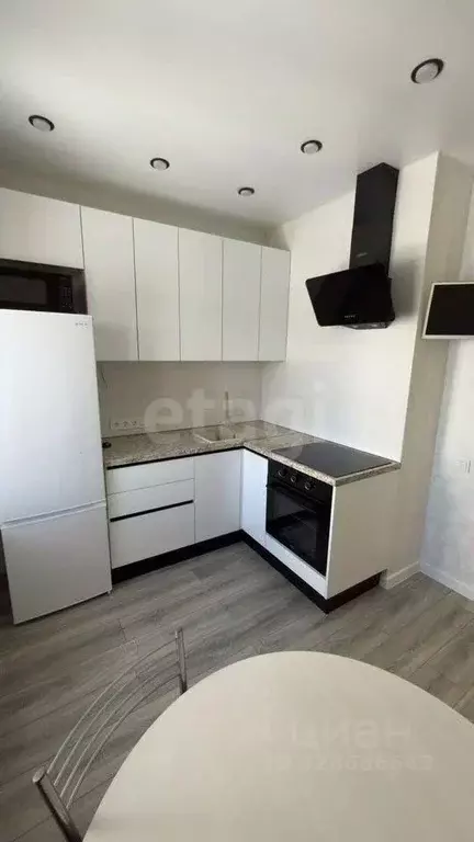 1-к кв. Иркутская область, Ангарск 32-й мкр, 19/3 (37.5 м) - Фото 1
