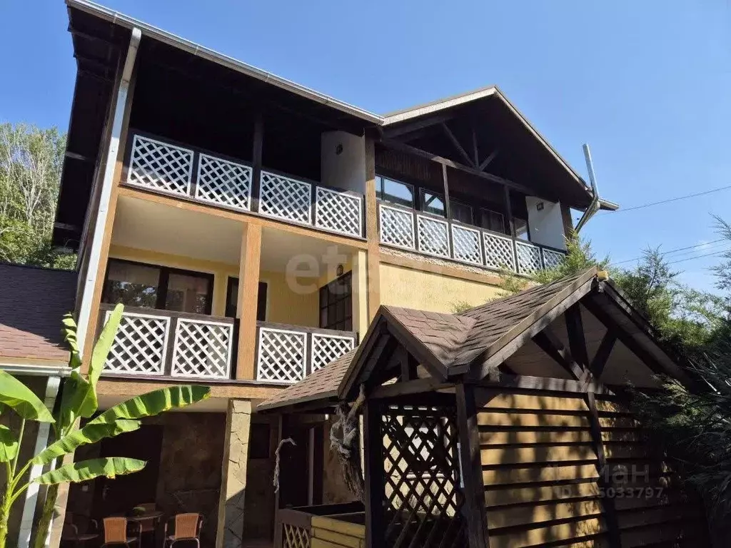 Дом в Краснодарский край, Геленджик городской округ, с. Криница  (314 ... - Фото 1