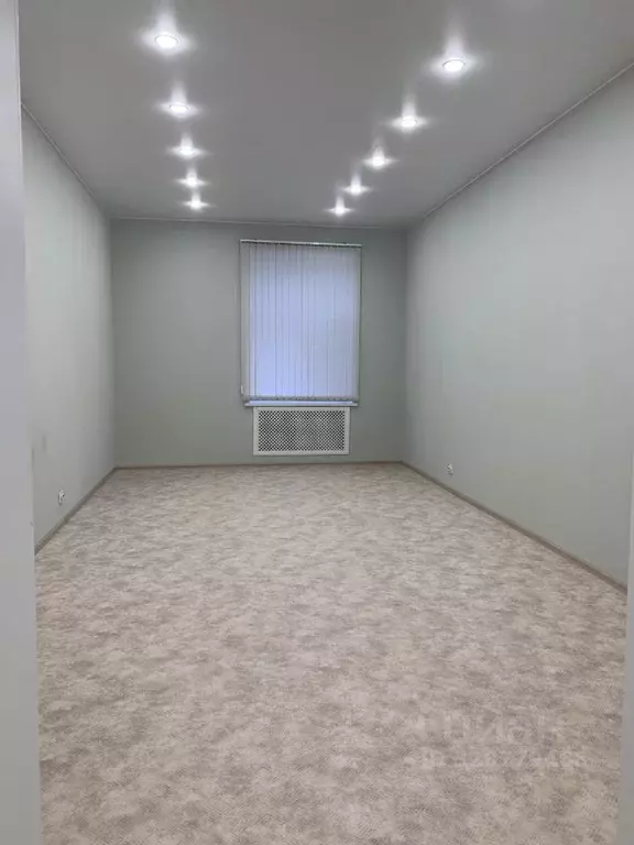 Офис в Ленинградская область, Гатчина Соборная ул., 15 (28 м) - Фото 1