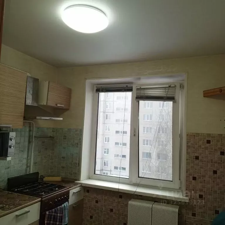 2-к кв. Чувашия, Новочебоксарск ул. 10-й Пятилетки, 22 (46.0 м) - Фото 2