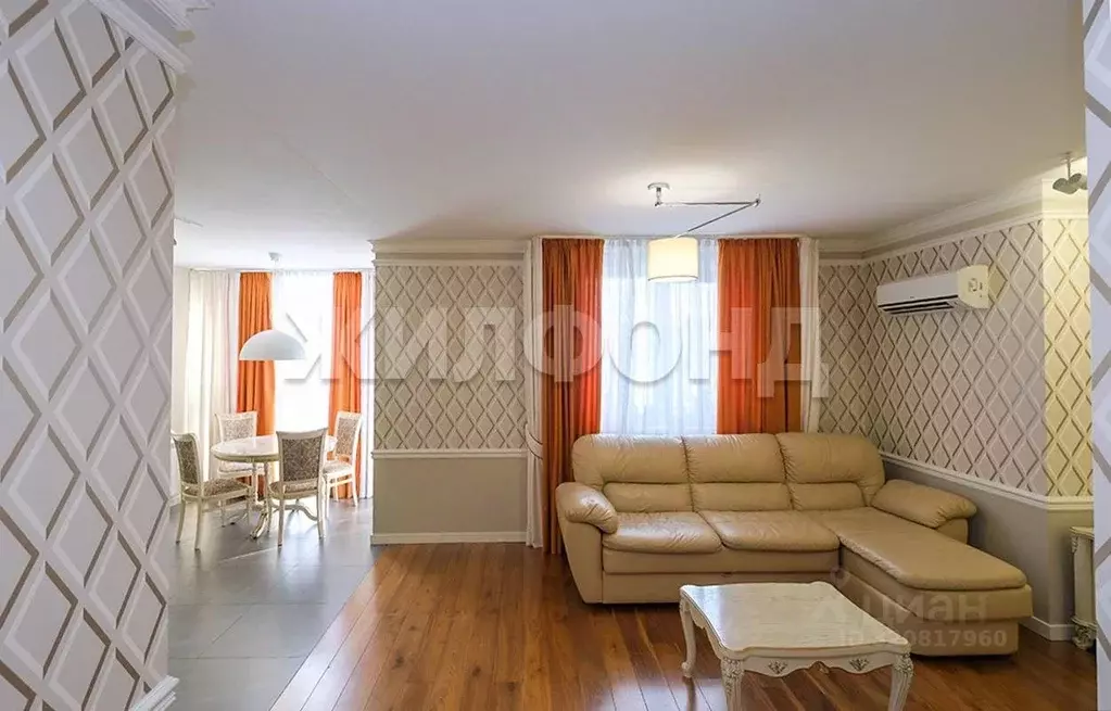 3-к кв. Новосибирская область, Новосибирск Военная ул., 18 (89.9 м) - Фото 1