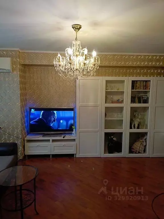 3-к кв. Москва ул. Лобанова, 7К2 (70.0 м) - Фото 1