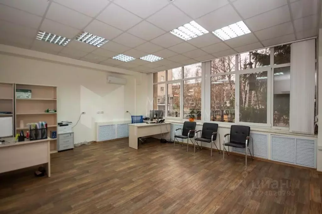 Офис в Тюменская область, Тюмень ул. Республики, 173 (8333 м) - Фото 1