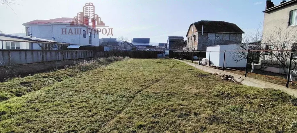 Участок в Крым, Феодосия муниципальный округ, с. Ближнее ул. ... - Фото 0