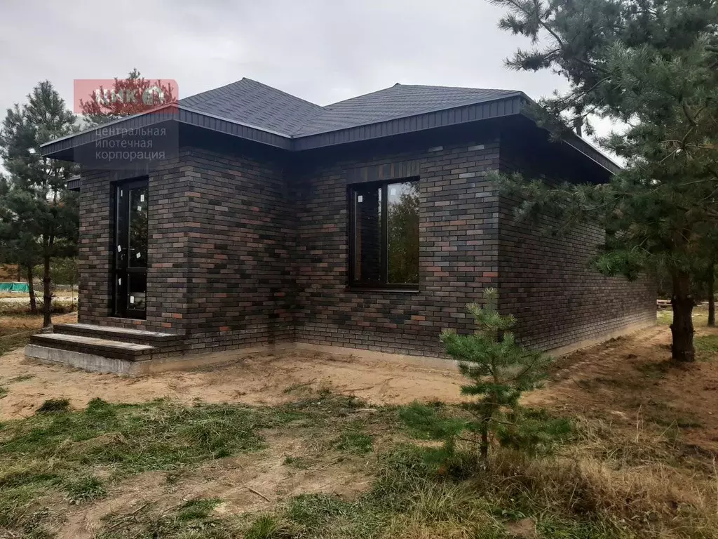 Дом в Рязанская область, Рязанский район, Дубровическое с/пос, с. ... - Фото 1