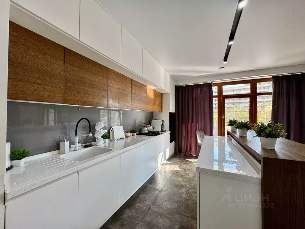 Дом в Крым, Ялта муниципальный округ, Восход пгт ул. Авроры, 55 (285 ... - Фото 2