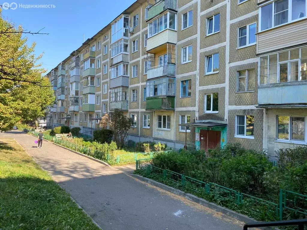 3-комнатная квартира: Коломна, Московская улица, 1 (56 м) - Фото 1