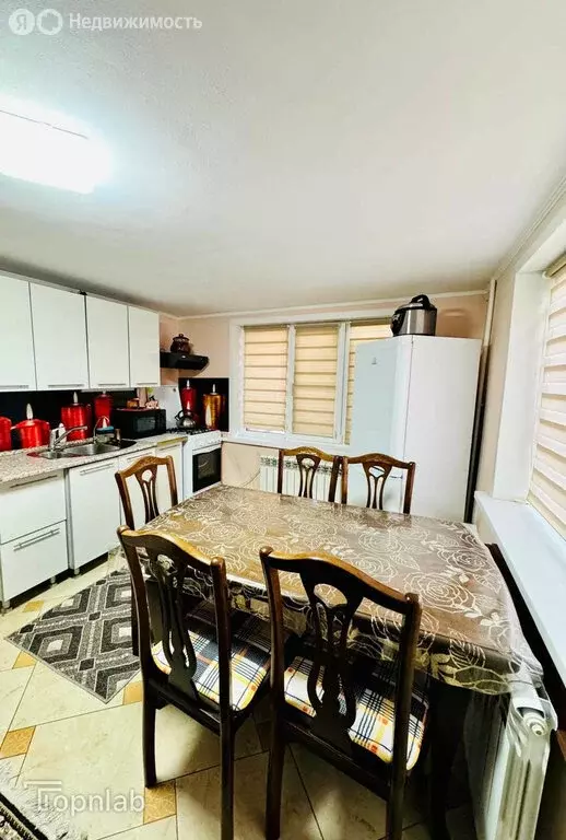 Дом в Астраханская область, Красноярский муниципальный округ, поселок ... - Фото 1