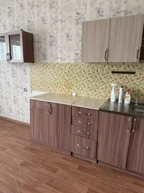 3-к. квартира, 78 м, 3/3 эт. - Фото 0